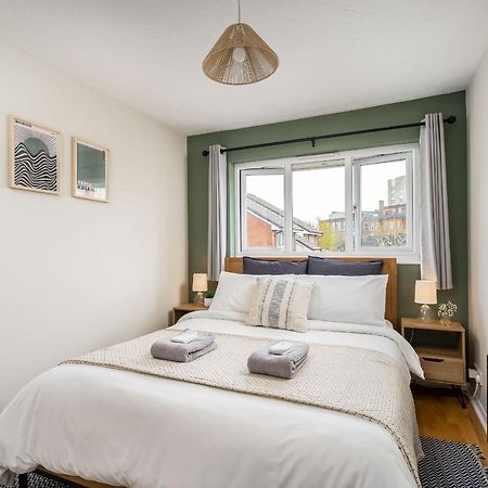 Homely And Stylish Bermondsey Apartment With Parking London Bagian luar foto